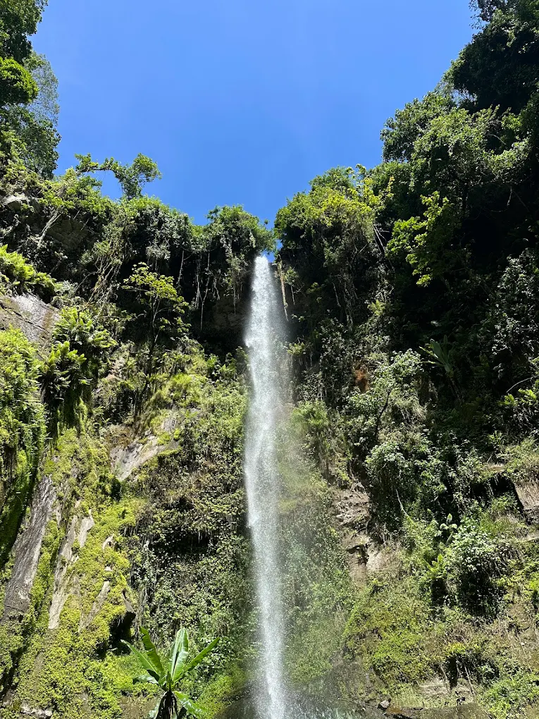 Napuru Waterfalls & Hiking